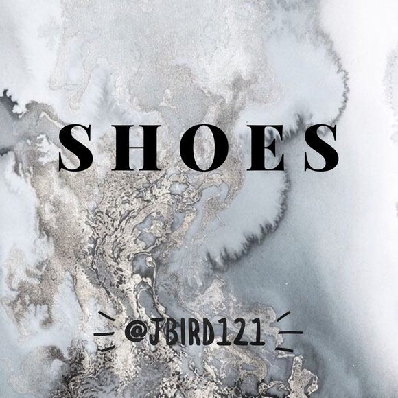 🍏Shoes🍏 - Picture 6 of 8